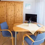 Gaestehaus Schiff בית נופש
