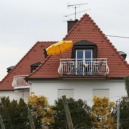 Gaestehaus Schiff *