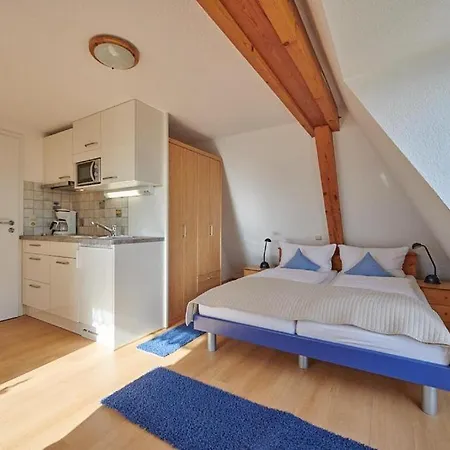 Gaestehaus Schiff *
